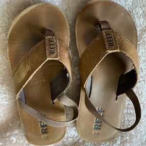 (2) 7/8 Reef Flip Flops